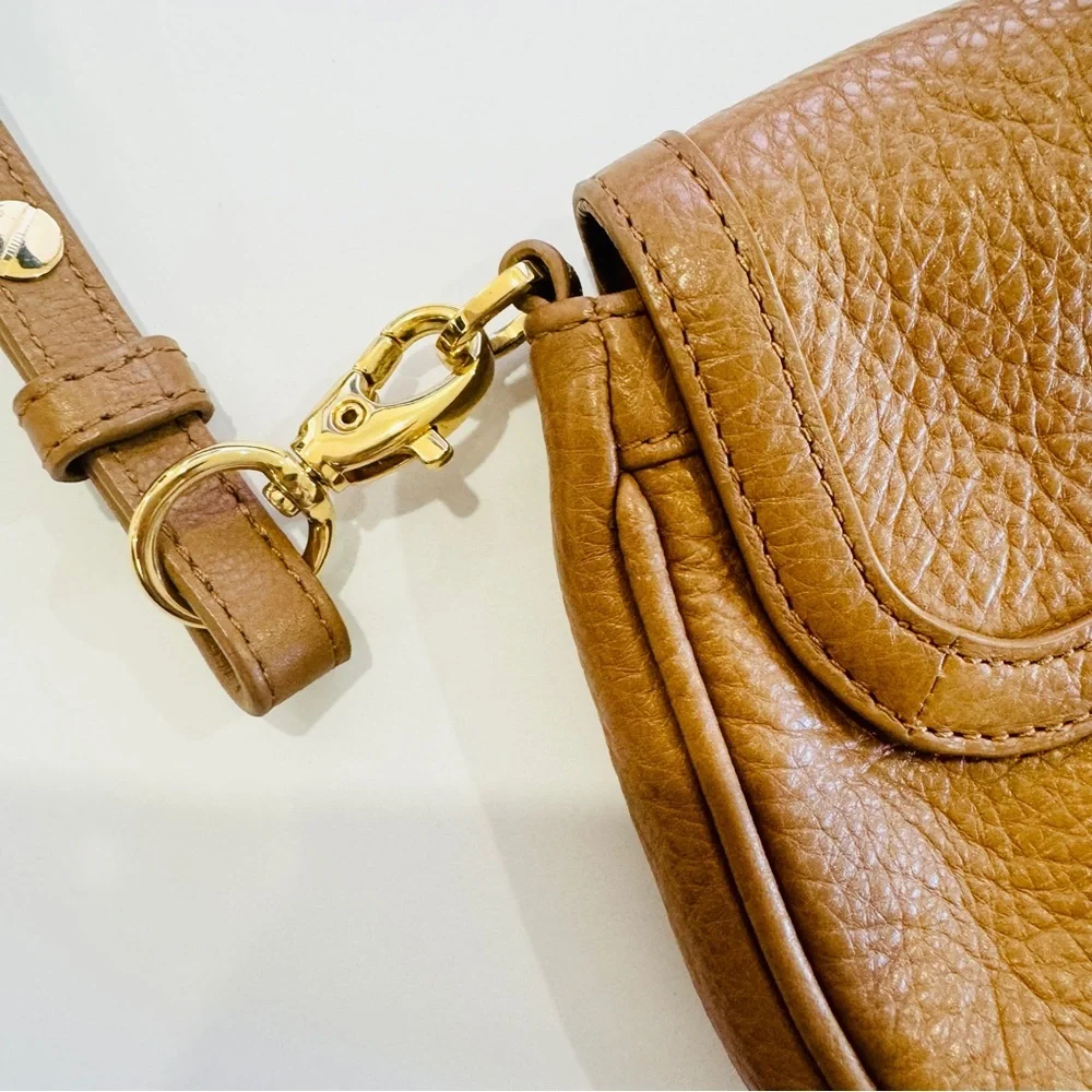 Tory Burch Amanda Mini Crossbody Bag in tan_5